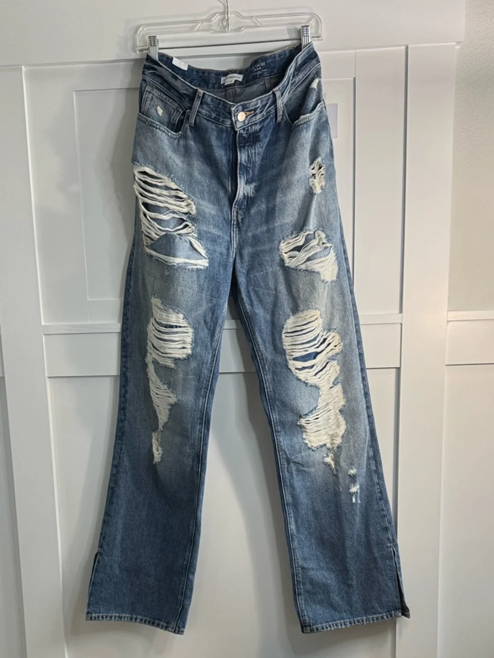 Good American Light Blue Distressed Wide-Leg Jeans - Women - Picture 2 of 8